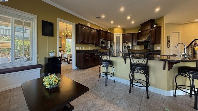Building Photo - 5637 Saddle Creek Terrace