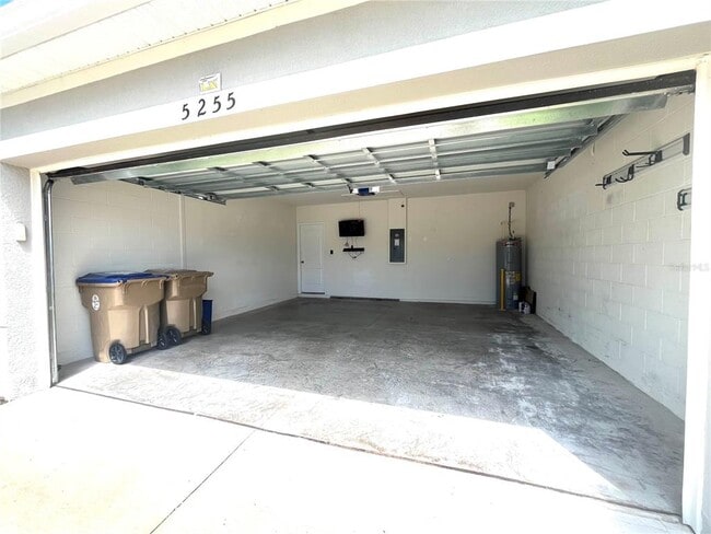 Building Photo - 5255 Bracks Landing Dr