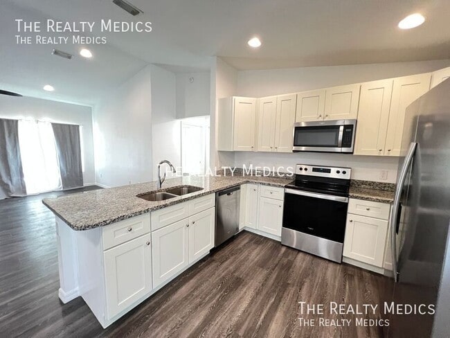 Building Photo - 125 Fisher Ct