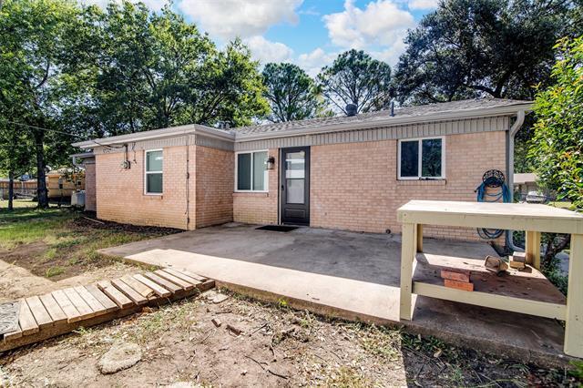 Building Photo - 614 Blueberry Ln