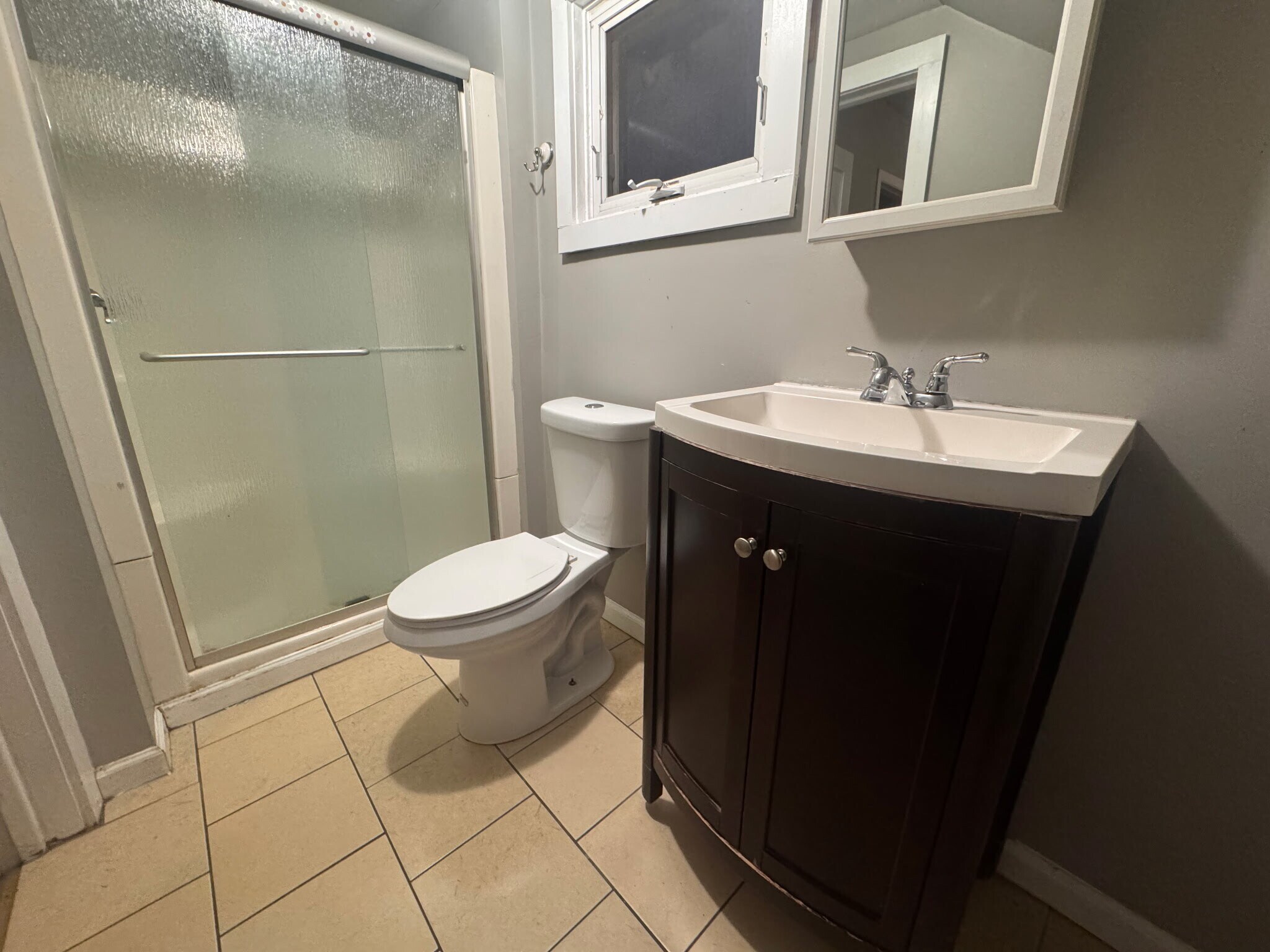 Building Photo - 117 Bloomfield Ave