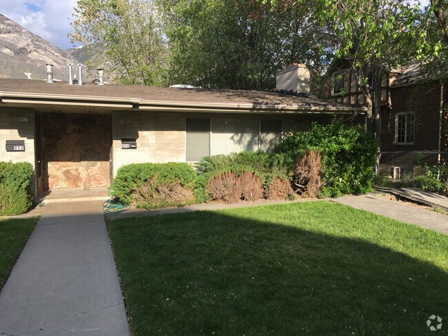Building Photo - 850 50 E