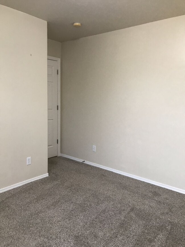 Building Photo - 1831 Teton Ct