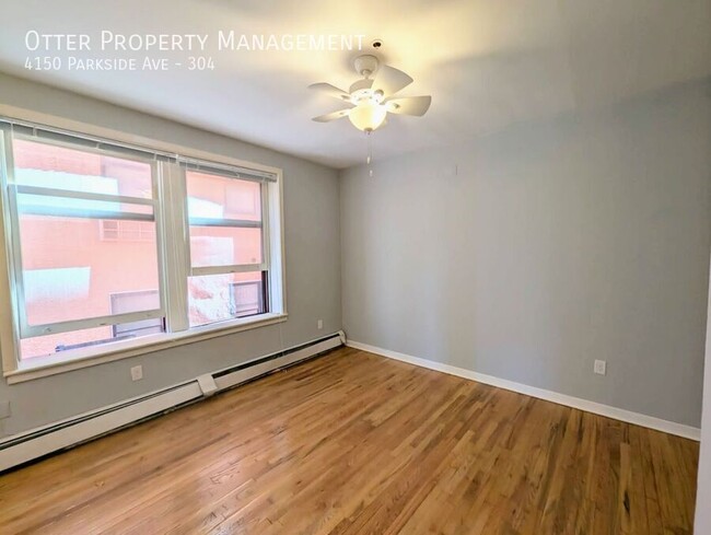 Building Photo - Lovely 2BR/1BA in Charming West Philly Apt...