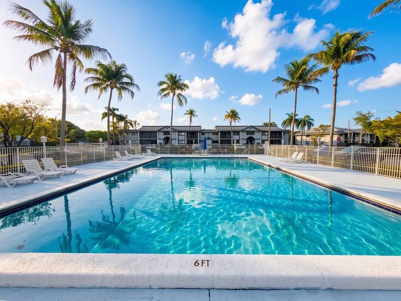 Pool - 20741 NE 4th Ct