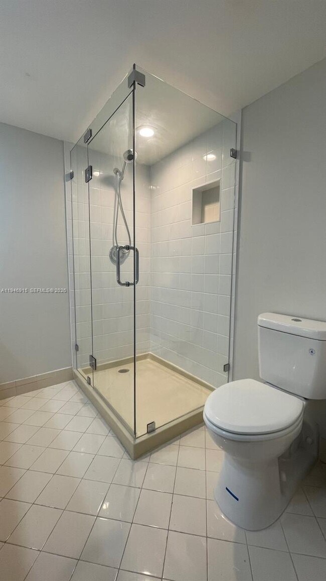 Building Photo - 9977 NW 6th Ct