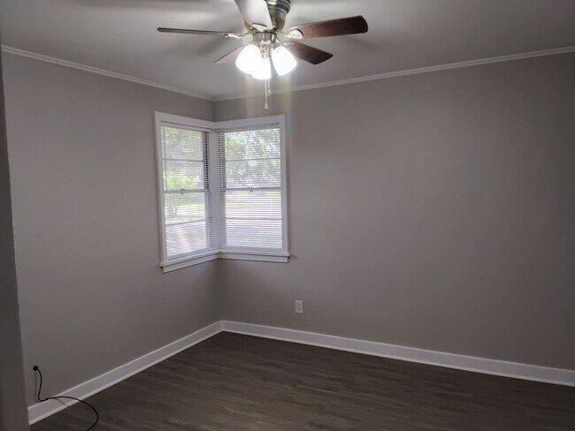 Building Photo - 5761 Anniston Ave