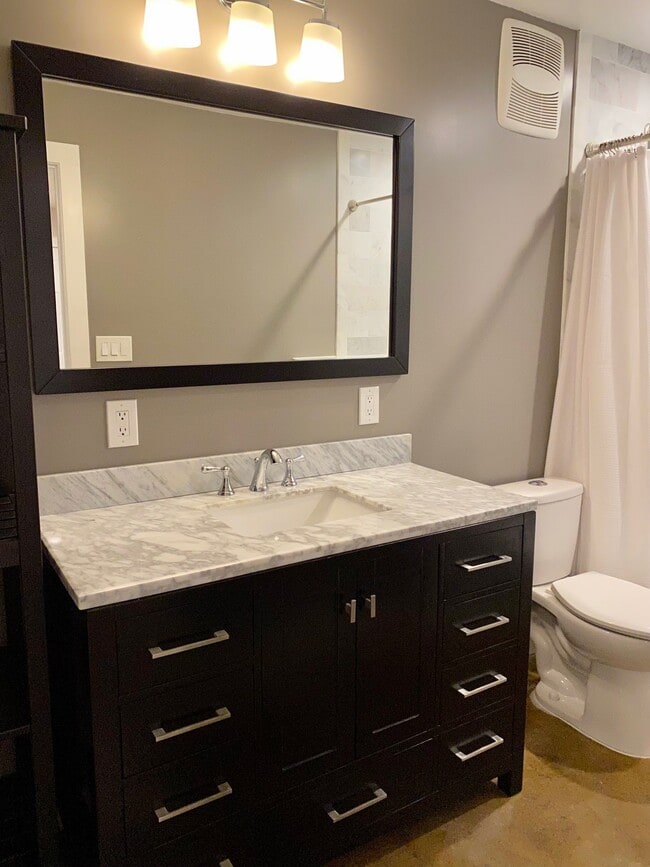 Basement Bath - 1209 9th St