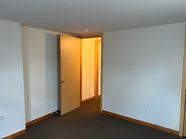 Building Photo - 209 W Pacific Ave