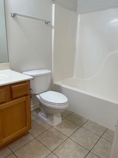Building Photo - "Charming 2-Bed, 2-Bath Townhouse in Ft Walton Beach!"