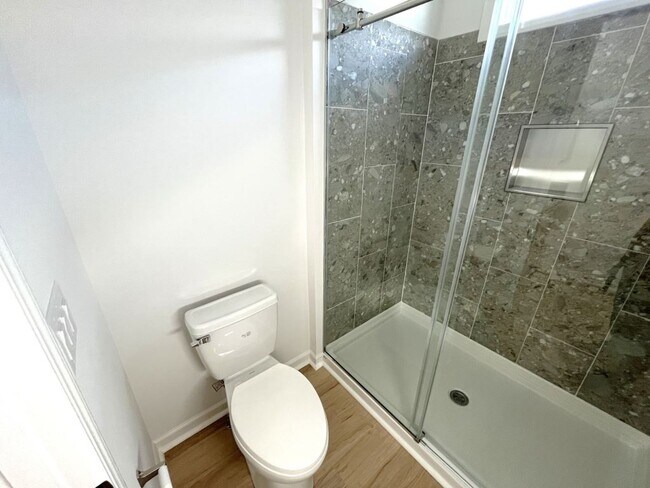 Building Photo - 1021 Vervain Dr