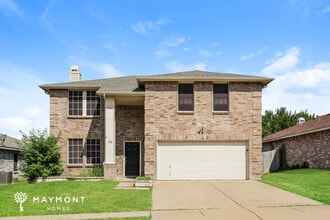 Building Photo - 520 Magdalen Ave