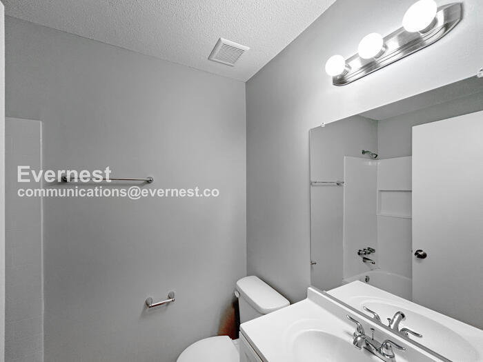 Building Photo - 7590 Amhurst Cove