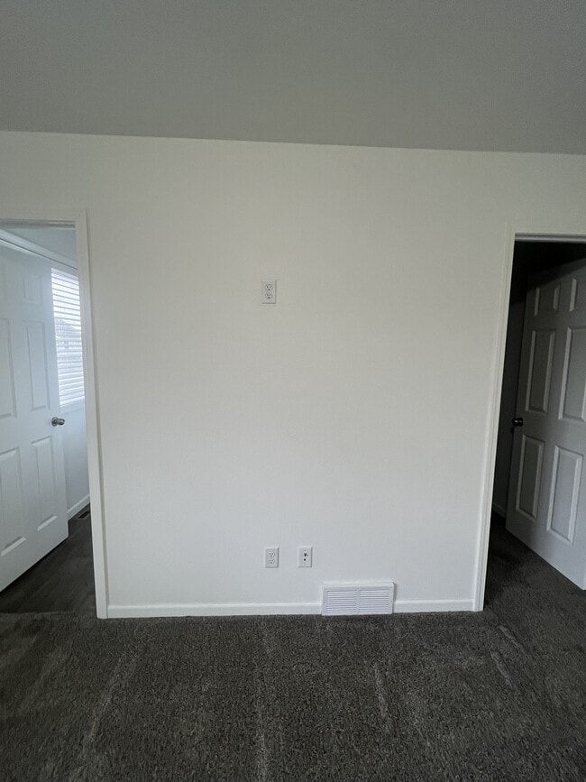 Building Photo - 5954 36th St S