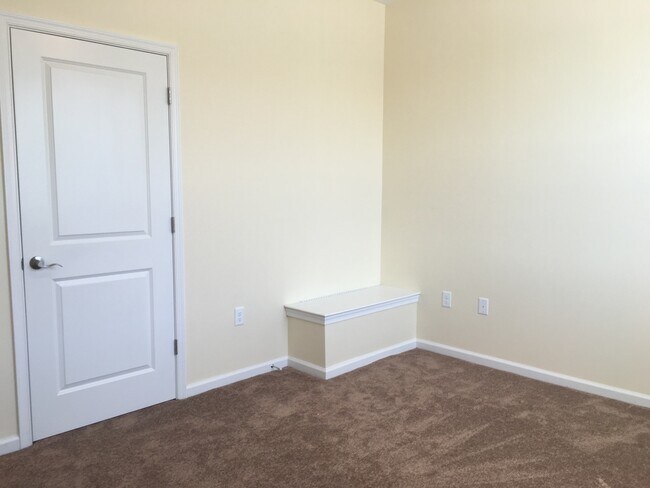 Building Photo - 4315 Farringdon Wy