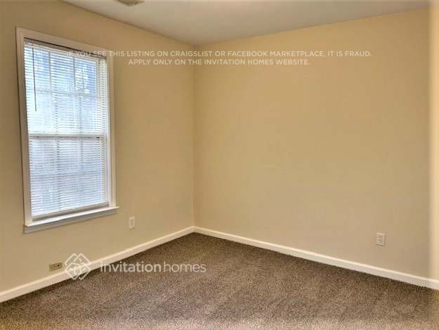 Building Photo - 165 Teal Pl