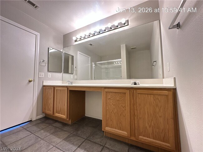 Building Photo - 2152 Quarry Ridge St