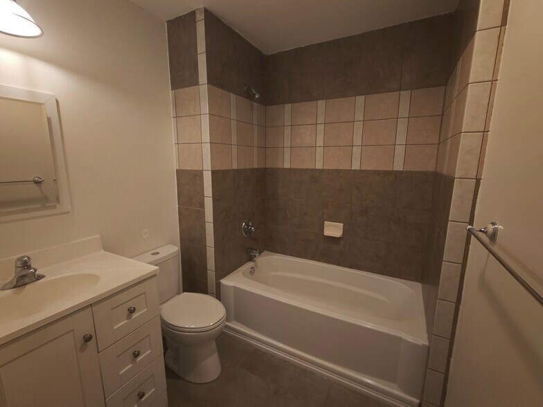 Building Photo - 4204 Williamson Pl