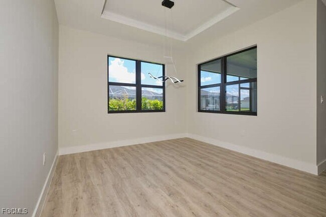Building Photo - 1645 NW 38th Pl