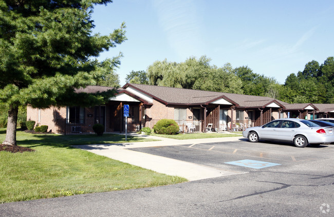 Primary Photo - Warren Wood Senior Apartments