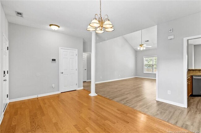 Building Photo - 9032 Grouse Run Ln