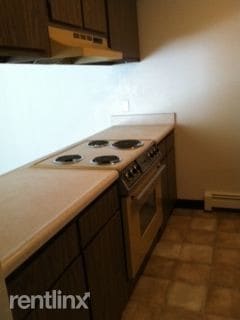 Building Photo - 1 br, 1 bath  - Thomas Apartments