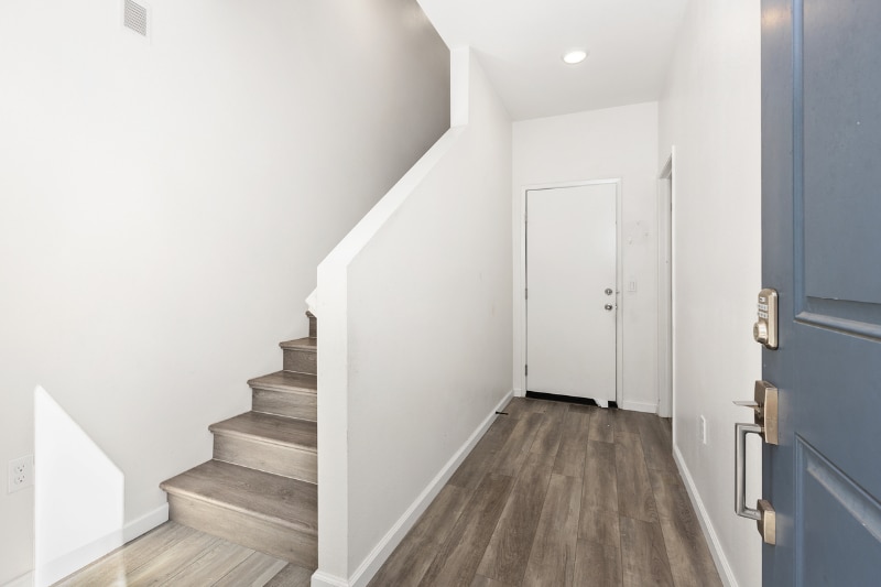 Building Photo - 5272 Beachfront Cove