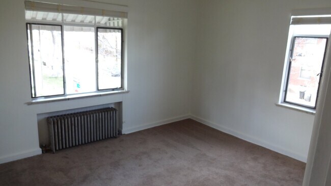 Building Photo - 1350 Fillmore St