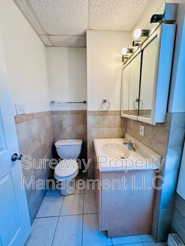 Building Photo - 270 W 2nd St