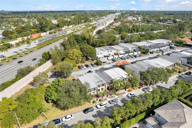 Building Photo - 9823 SW 93rd Terrace