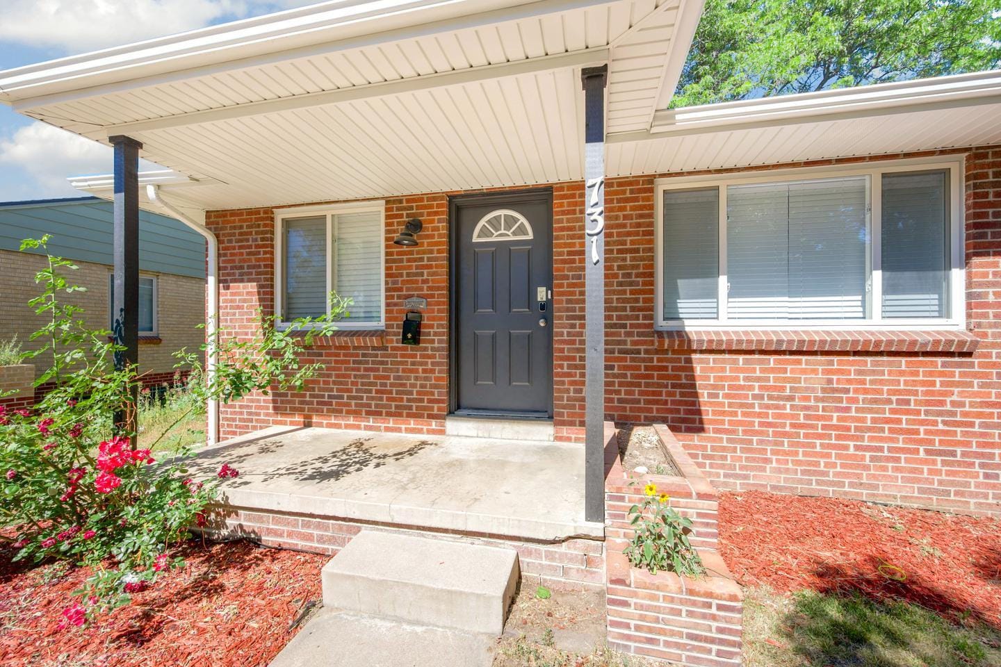 Building Photo - Classic brick Montclair home with covered ...