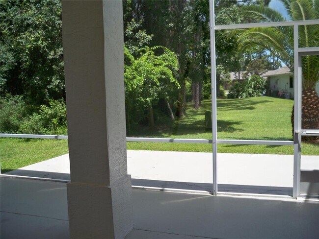 Building Photo - 17 Filbert Ln