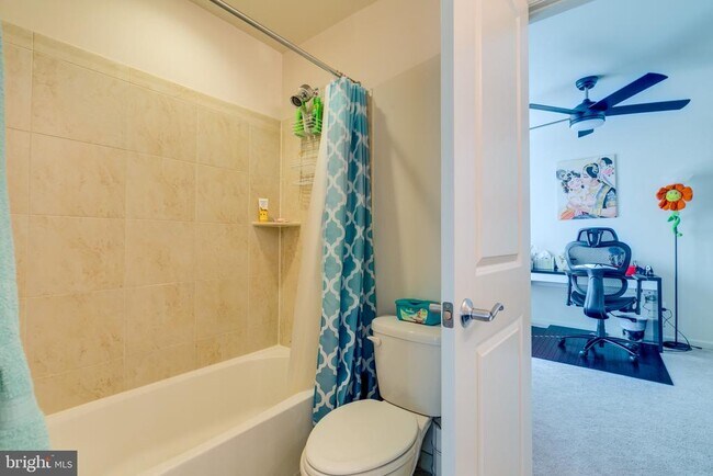 Building Photo - 23582 Prosperity Ridge Pl