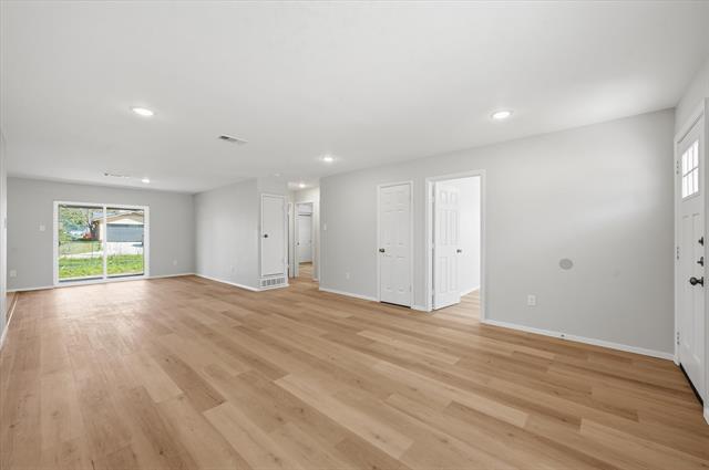 Building Photo - 3833 Finley Rd