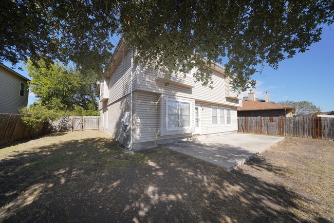 Building Photo - Lovely Home Now Available Near Randolph Ai...