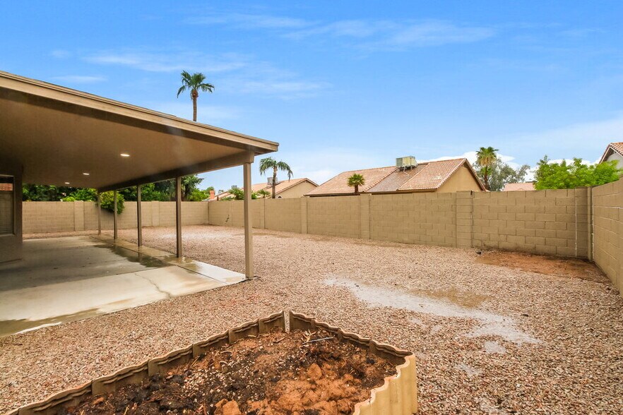 Building Photo - 1815 E Ironwood Dr