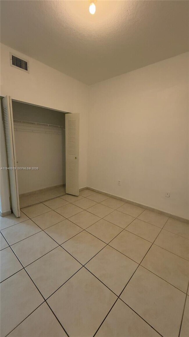 Building Photo - 7290 NW 114th Ave