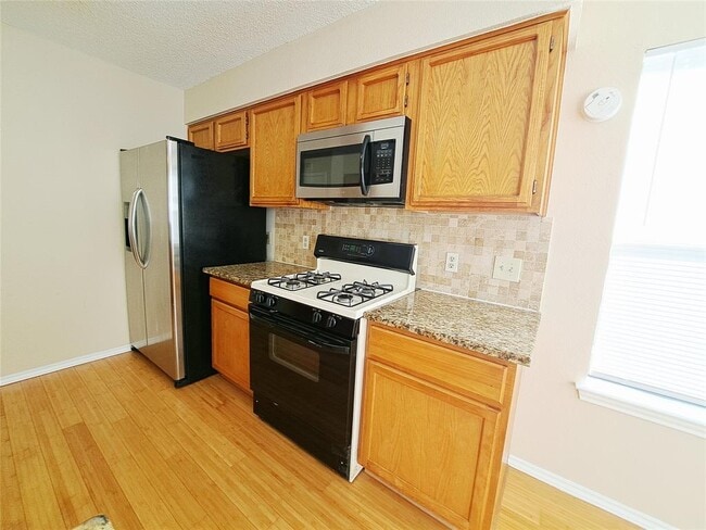 Building Photo - 12917 Steeple-Chase Dr