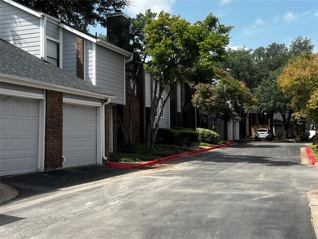 Building Photo - 7635 Guadalupe St