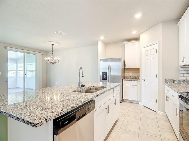 Building Photo - 928 Cambridge Dr