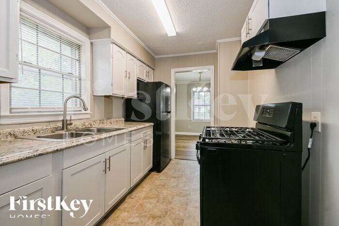 Building Photo - 1493 Fox St