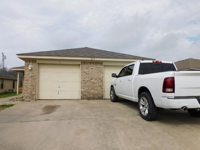 Primary Photo - 1816 Copperas Cove Properties