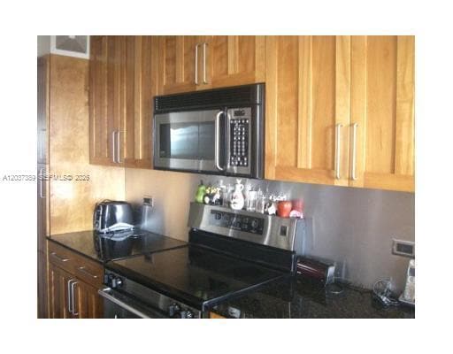 Building Photo - 1201 S Ocean Dr
