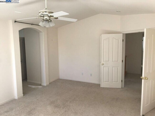 Building Photo - 2173 Leafcrest Common