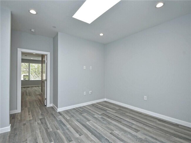 Building Photo - 2108 Tillery St