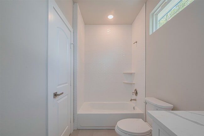 Building Photo - 7207 Force St