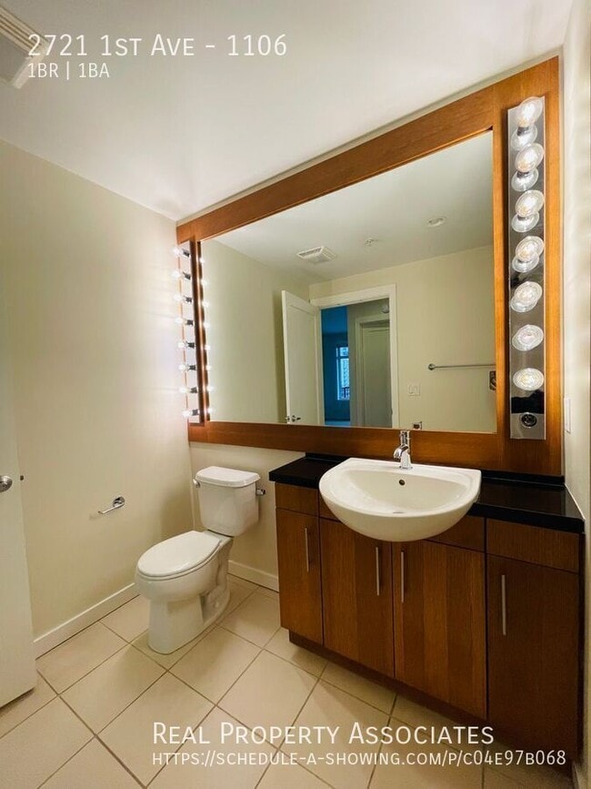 Building Photo - 2721 1st Ave