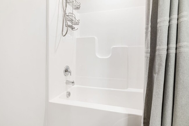 Building Photo - 3 Bedroom Townhome in Magnolia Trace!