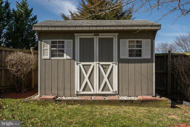 Building Photo - 103 Coopworth Ct