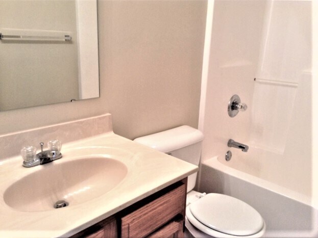 Building Photo - 3177 Bridle Run Dr